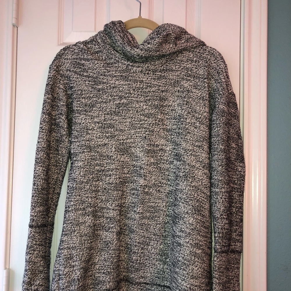 Black and white sweater